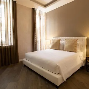 Spagna Boutique Luxury Rome