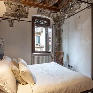 https://residenza-roccamaggiore.hotelinveneto.com